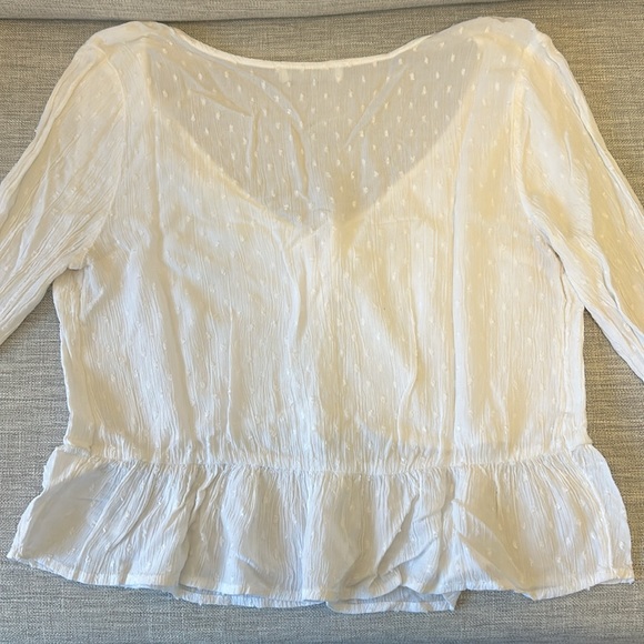 Hollister Tie-Front Peplum Top - Picture 5 of 5
